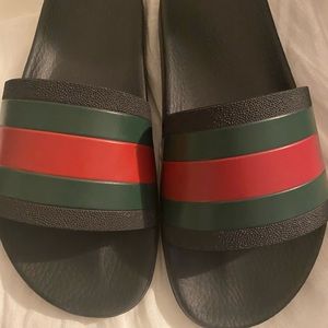 Gucci Flips